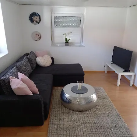 Kleines Bauernhaus Mit Nostalgischem Flair Rheinhausen