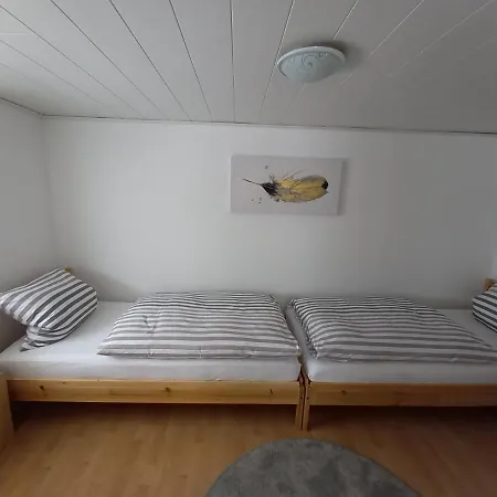 Kleines Bauernhaus Mit Nostalgischem Flair * Rheinhausen